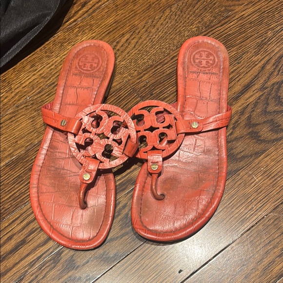Tory Burch Red Sandals - Picture 1 of 1